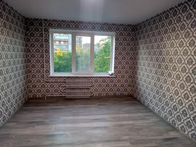 квартира за адресою житловий масив Тополя-3 вул., 12