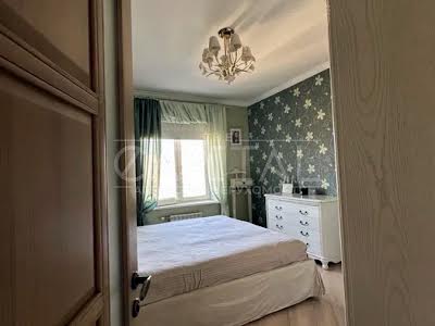 квартира за адресою Дмитрівська вул., 69
