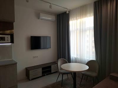 квартира за адресою Євгена Коновальця вул. (Щорса), 36Є