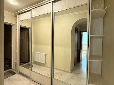 квартира за адресою Боголюбова вул., 14