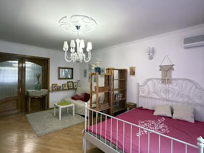 квартира за адресою Одеса, Добровольців вул. (Маршала Говорова), 15