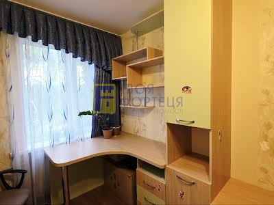 квартира по адресу Квартальна ул. (Гладкова), 6