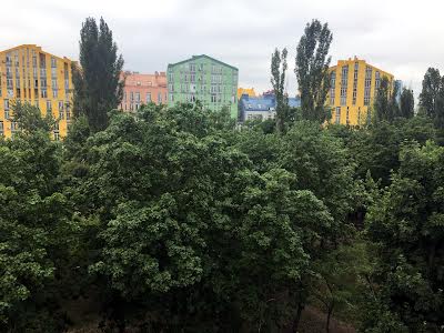 квартира за адресою Каунаська вул., 4