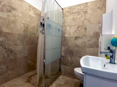 квартира по адресу Французский бульв., 85/5