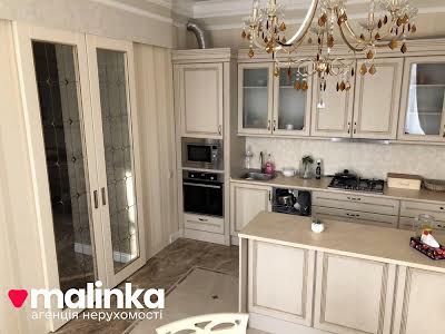 квартира за адресою Івана Франка вул., 79