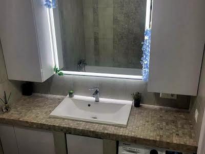 квартира за адресою Михайла Величка вул., 18А