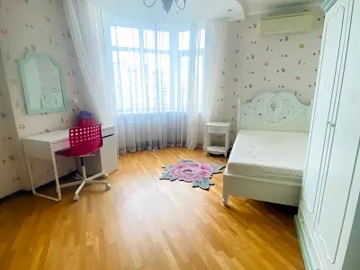 квартира за адресою Миколи Ушакова вул., 1в