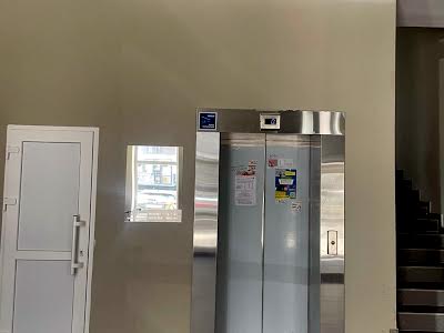 квартира за адресою Набережна вул., 8д