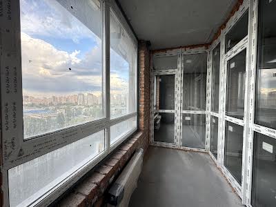 квартира за адресою Причальна вул., 12