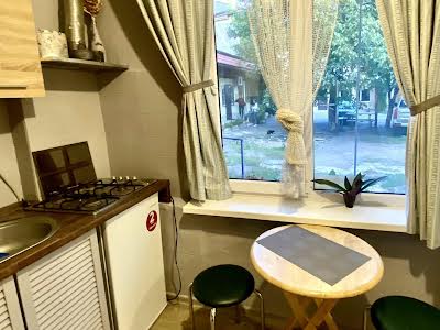 квартира за адресою Європейська пл. (Катерининська), 48