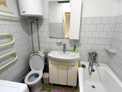 квартира за адресою Євгена Патона вул., 6