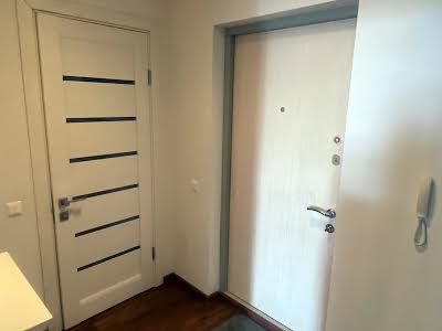 квартира за адресою Регенераторна вул., 4 к2-9