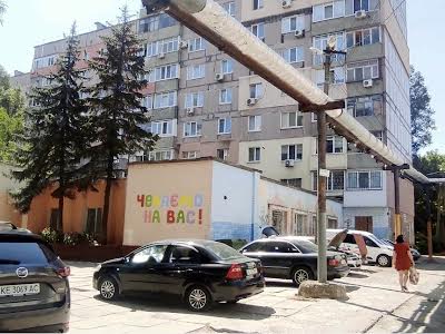 квартира за адресою Космодромна вул., 8