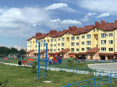 квартира по адресу Героїв Крут ул., 34