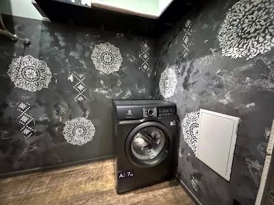 квартира за адресою Луговська вул., 255