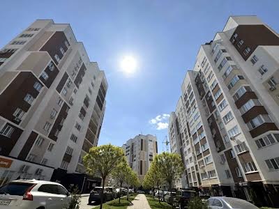 квартира за адресою Машинобудівників вул., 29