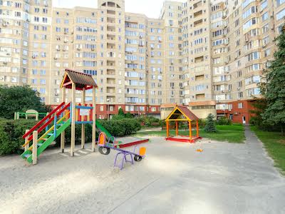 квартира за адресою Микільсько-Слобідська вул., 6б