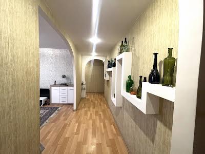 квартира за адресою Академіка Корольова вул., 118