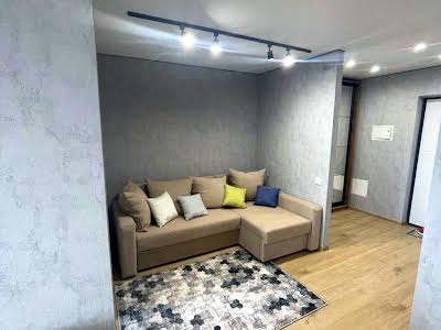 квартира по адресу Озёрная ул., 27