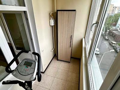 квартира за адресою Боголюбова вул., 35