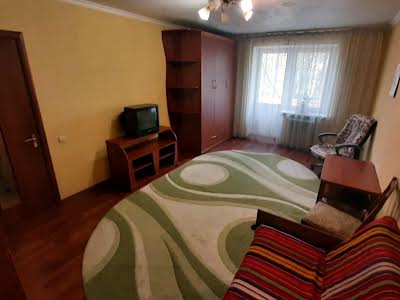 квартира за адресою Академіка Доброхотова вул., 5