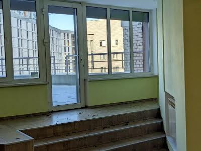 квартира за адресою Ливарна вул., 6