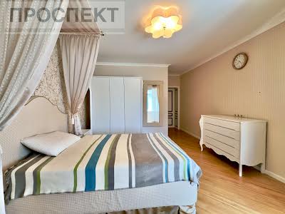 квартира по адресу Петропавловская ул., 87/3