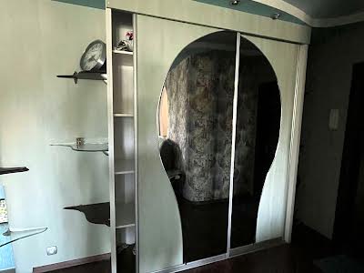 квартира по адресу Камская ул. (Камська), 1