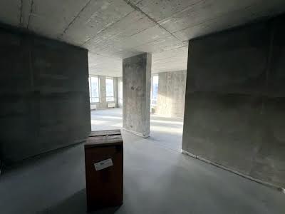 квартира за адресою Космічна вул., 5