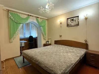 квартира за адресою Пономарьова вул., 2-А