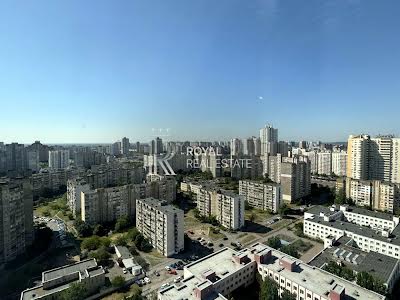 квартира за адресою Анни Ахматової вул., 13-Д