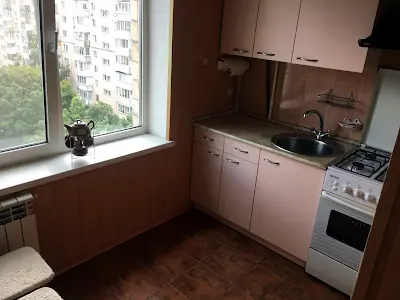 квартира за адресою Симиренка вул., 7-Б