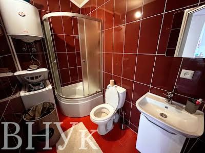 квартира за адресою Академіка Романа Кучера вул., 18