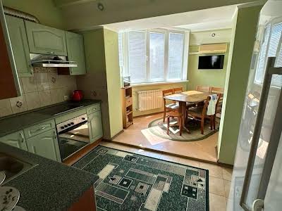 квартира по адресу Червоной Калины просп. (Владимира Маяковского), 52
