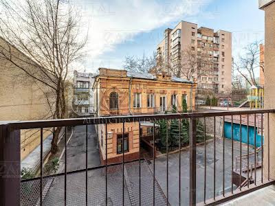 квартира за адресою Гоголівська вул., 43