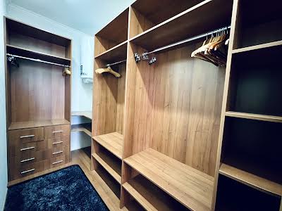 квартира по адресу Краковская ул., 13-Б