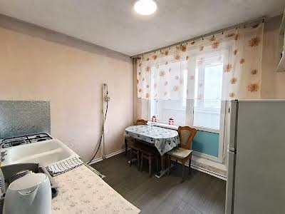 квартира по адресу Владимира Ивасюка просп. (Героїв Сталінграду), 9-А