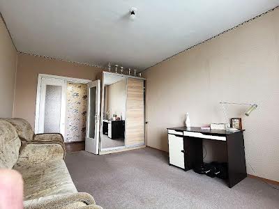 квартира за адресою Олександра Кукурби вул. (Космонавта Комарова), 3