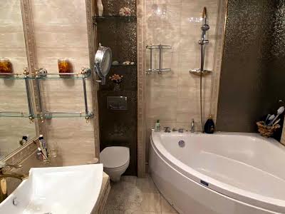 квартира за адресою Срібнокільська вул., 1