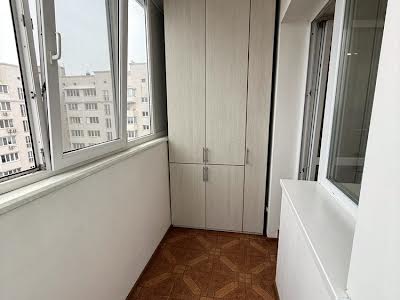 квартира по адресу Леси Украинки ул., 19