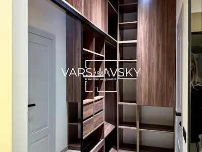квартира за адресою Салютна вул., 2к21