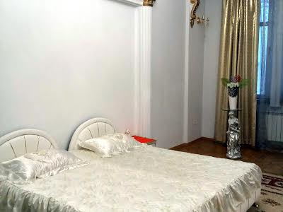 квартира по адресу Словацкого ул., 4