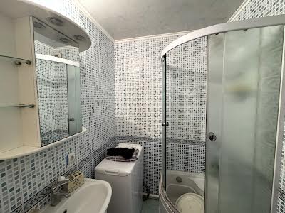 квартира за адресою Наукова вул., 66