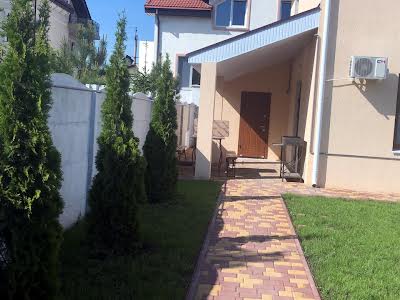 будинок за адресою смт. Таїрове, Коралова вул.