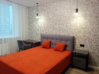 квартира за адресою Ревуцького вул., 40Б