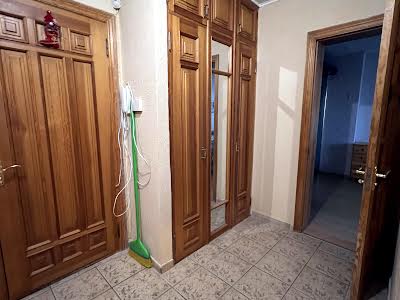 квартира за адресою Академіка Доброхотова вул., 15