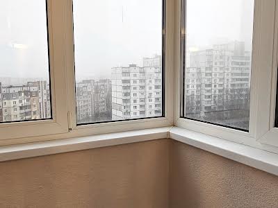 квартира за адресою Польова вул., 73