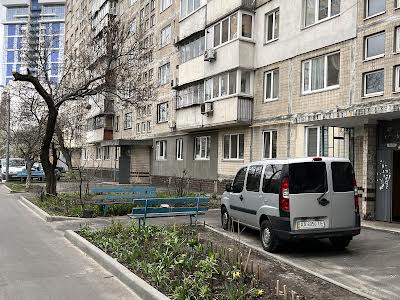 квартира за адресою Звіринецька вул., 61