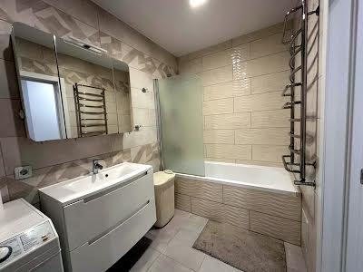 квартира за адресою Угорська вул., 12