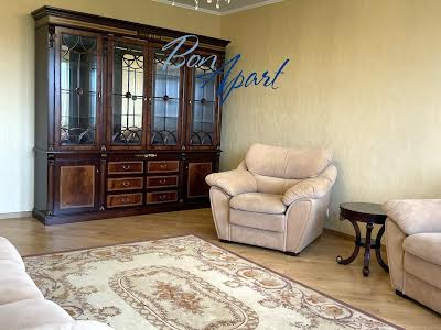квартира за адресою Миколи Амосова вул., 4